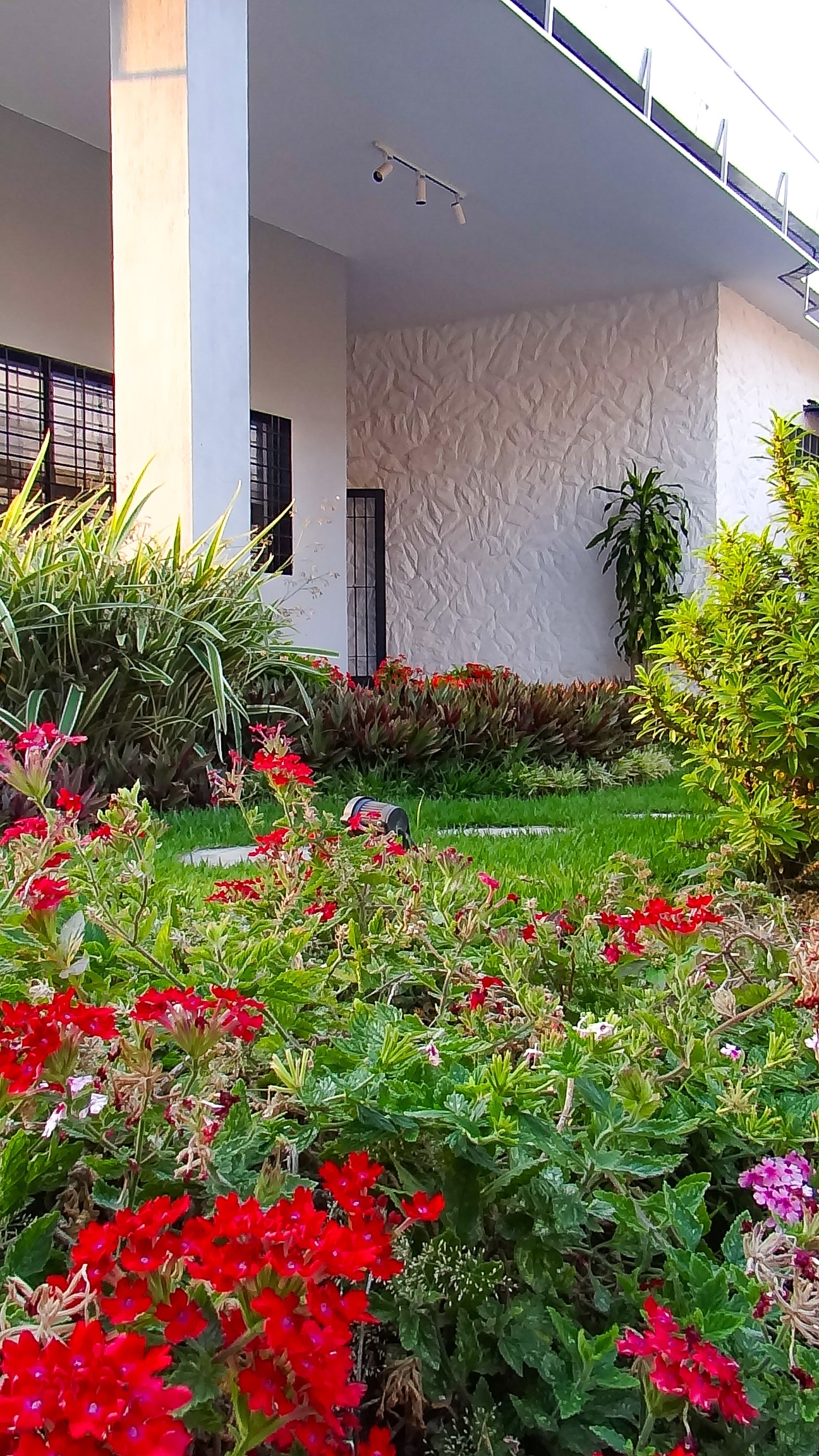 Fachada CEOFAR Maracay — Aragua
